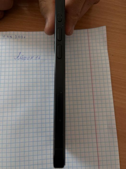 Айфон 16  128 гб