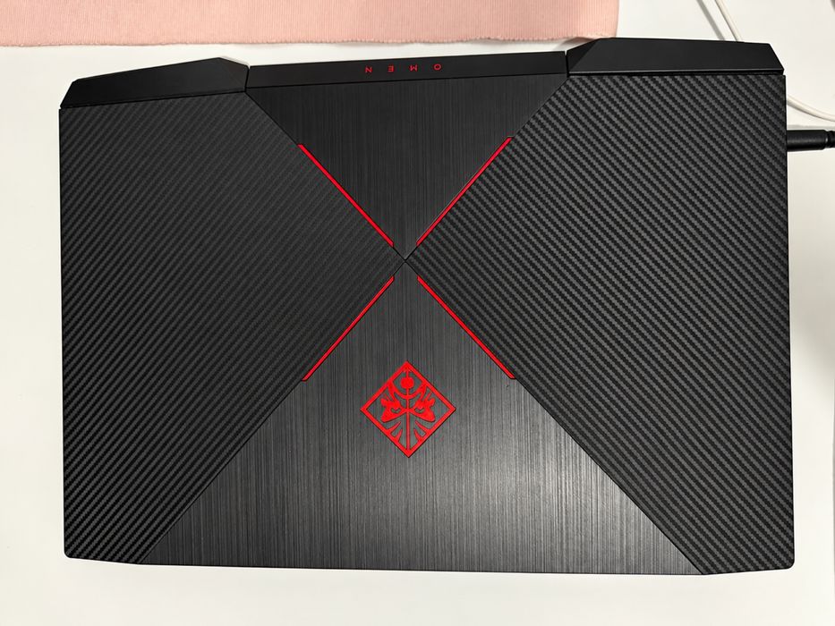 Laptop Gaming HP OMEN 17 – Intel Core i7, GTX 1060 6GB, Full HD 120Hz, SSD + HDD