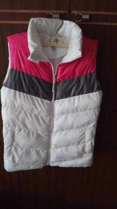 Дамски спортен елек