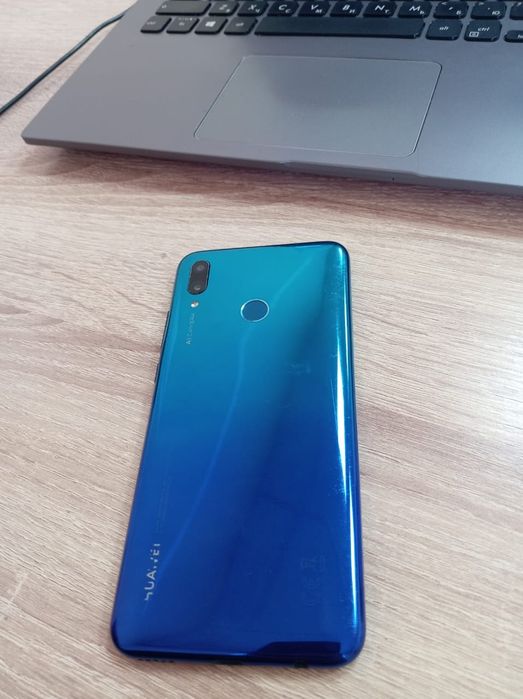 Huawei P Smart  срочно