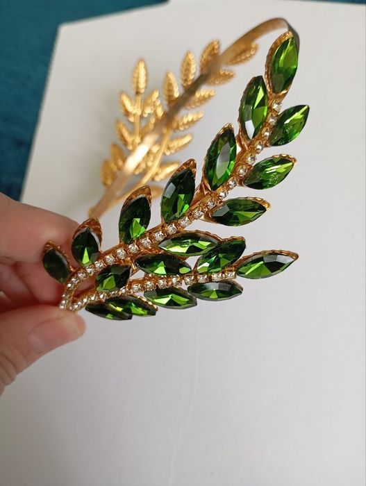 Ayollar va qizlar uchun bejirim diadema va abadoklar