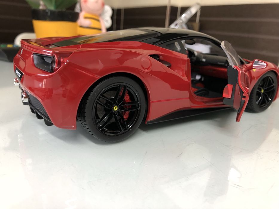 Macheta ferrari 488 Gtb