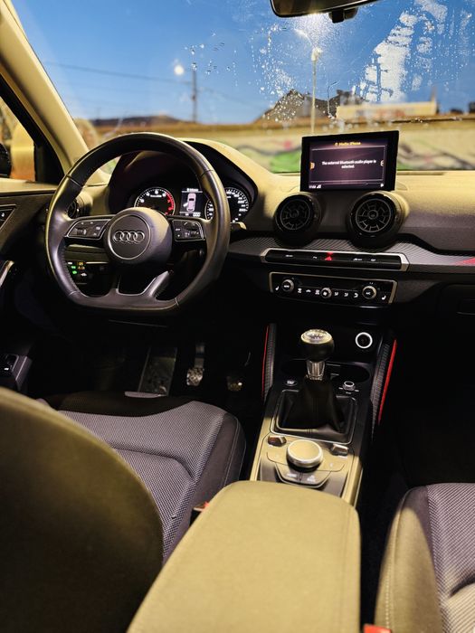 Vând Audi Q2 2018, motor 1.0 TFSI benzină,