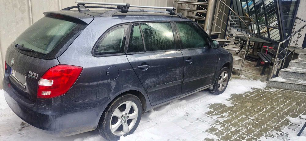 SKODA Fabia 2011 — imagine 4