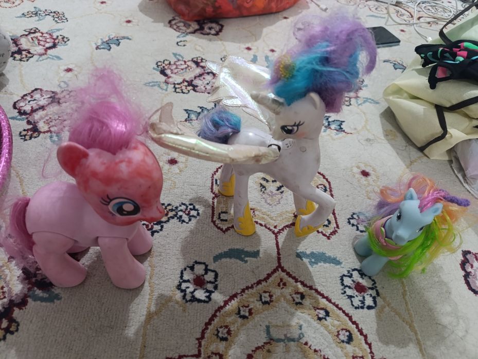 Пони 3шт буу продам