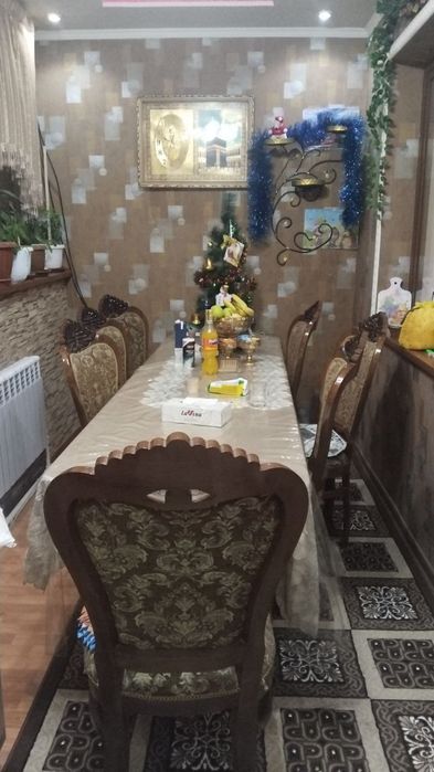 Продаётся стол  стулья