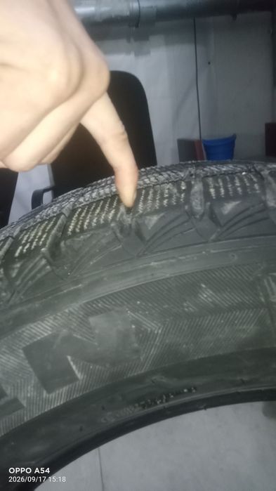 Продается шины комплект
