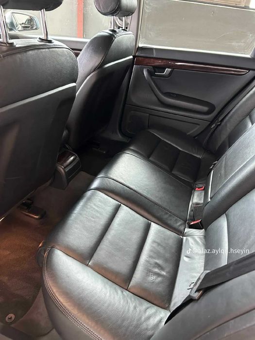 Audi A4 2009 обадете се