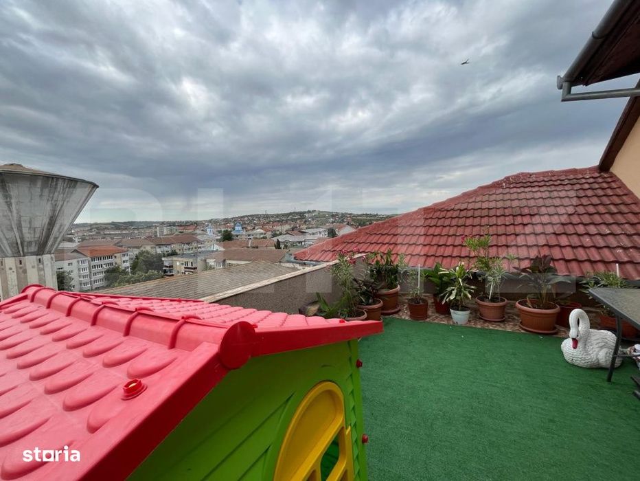 Apartament cu 2 camere, decomandat, etaj 8/8, terasa 20 mp, Rogerius