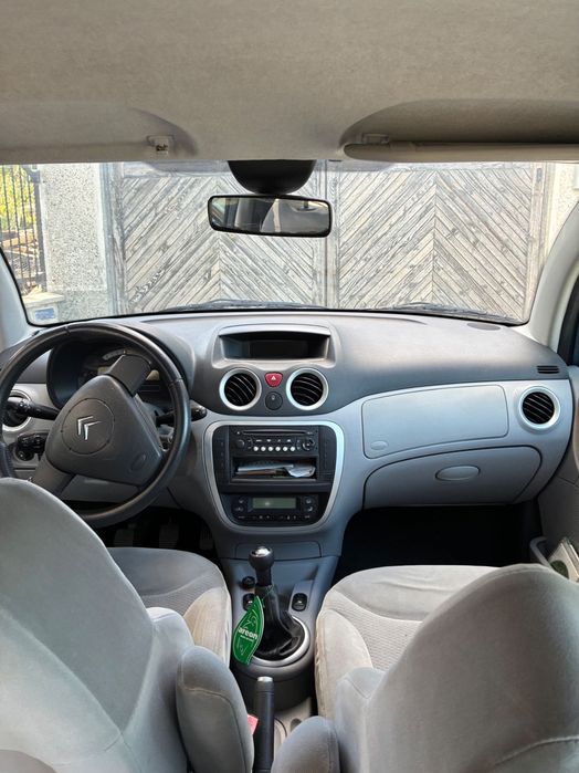 продавам ситроен  C3 2006 г.