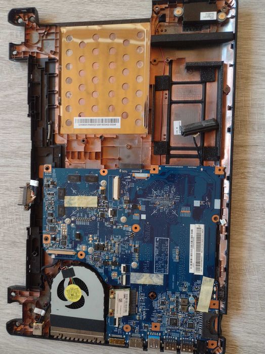 Лаптоп Acer V5 -571 цял за части