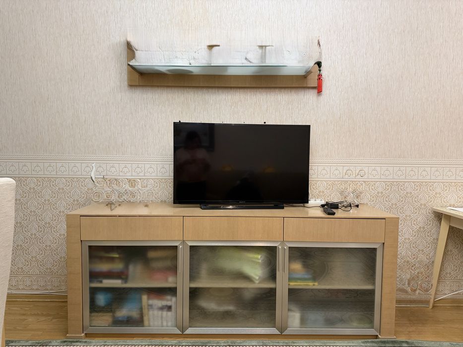 Тумба под TV+полка для книг