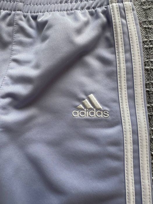 Спортивный костюм для девочки