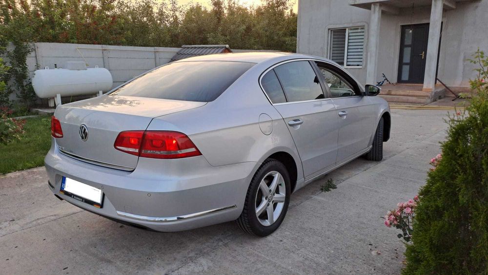 VOLKSWAGEN Passat 2012 — imagine 3