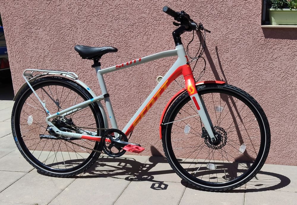 Bicicleta trekking SCOTT Evo Silence