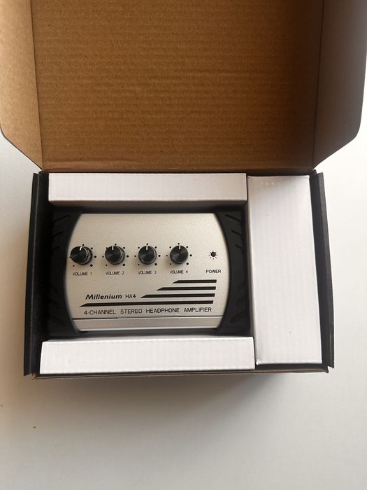 Amplificator stereo Casti Millenium HA4