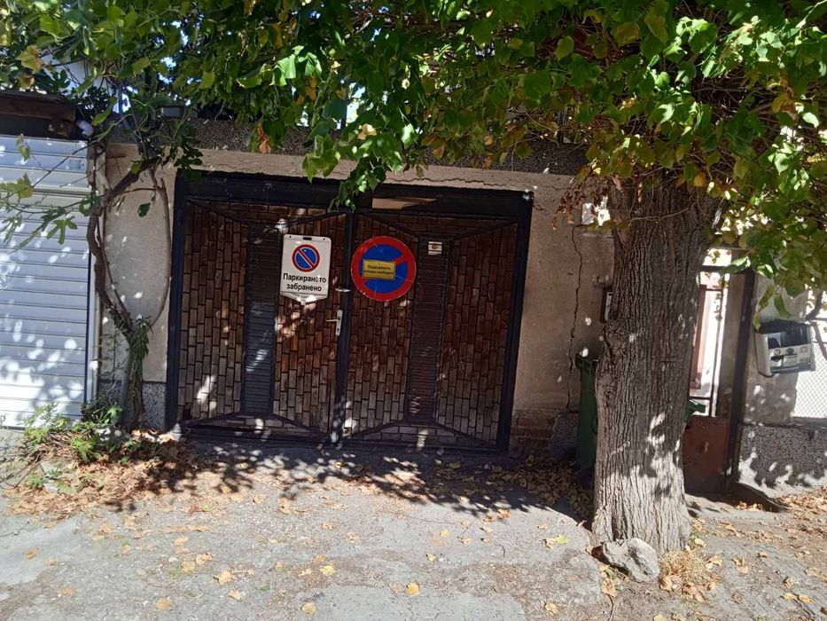 Продава се Етаж от къща в с. Крепост, Област Хасково - 160 кв.м за 563 €/кв.м - Снимка #1