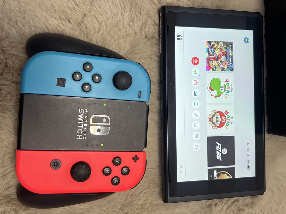 Nintendo switch cu Mario Kart 8