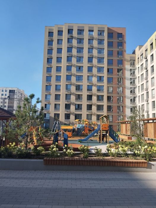 Суточно квартира. Байтурсынова 14 А