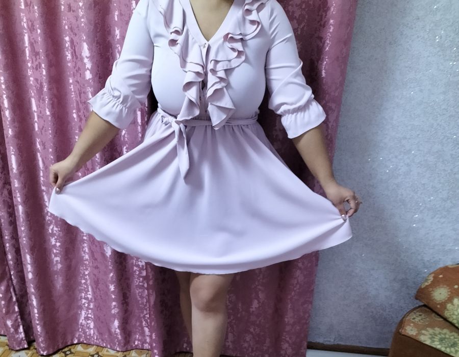 Продам недорого платья