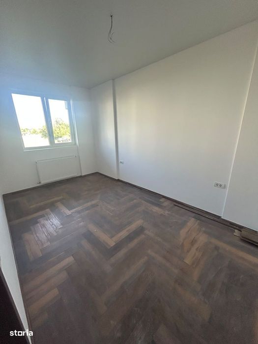 Apartament 2 camere cu 28 mp curte, metrou Dimitrie Leonida - Berceni