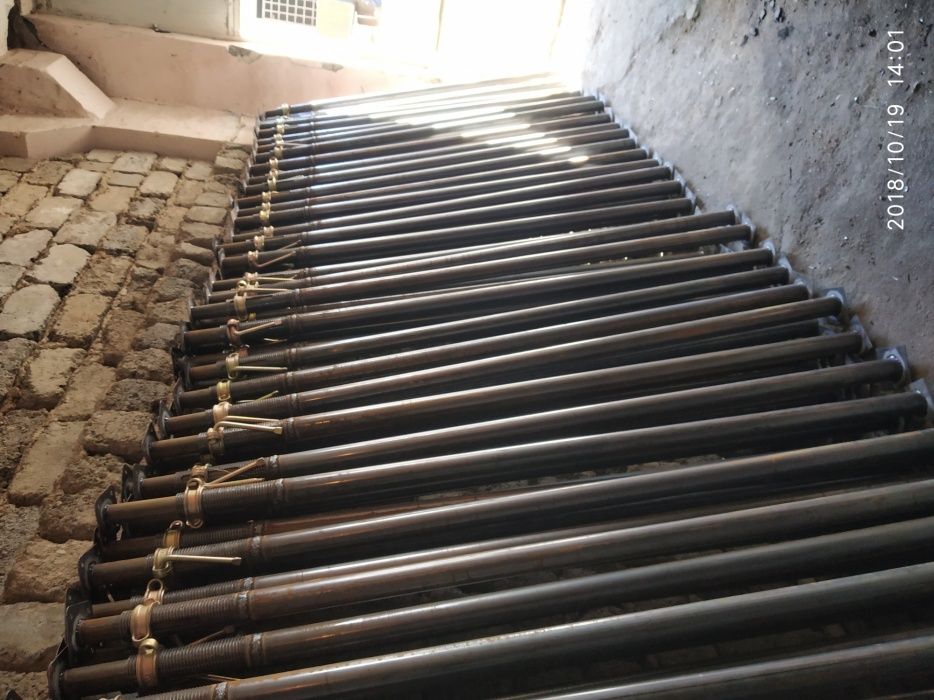 Аренда Телескопические Стойки, подпорки, домкраты !