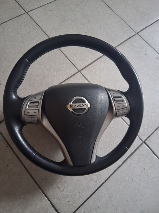 Volan piele cu comenzi si pilot fara Airbag Nissan Qashqai J11 2014-2017