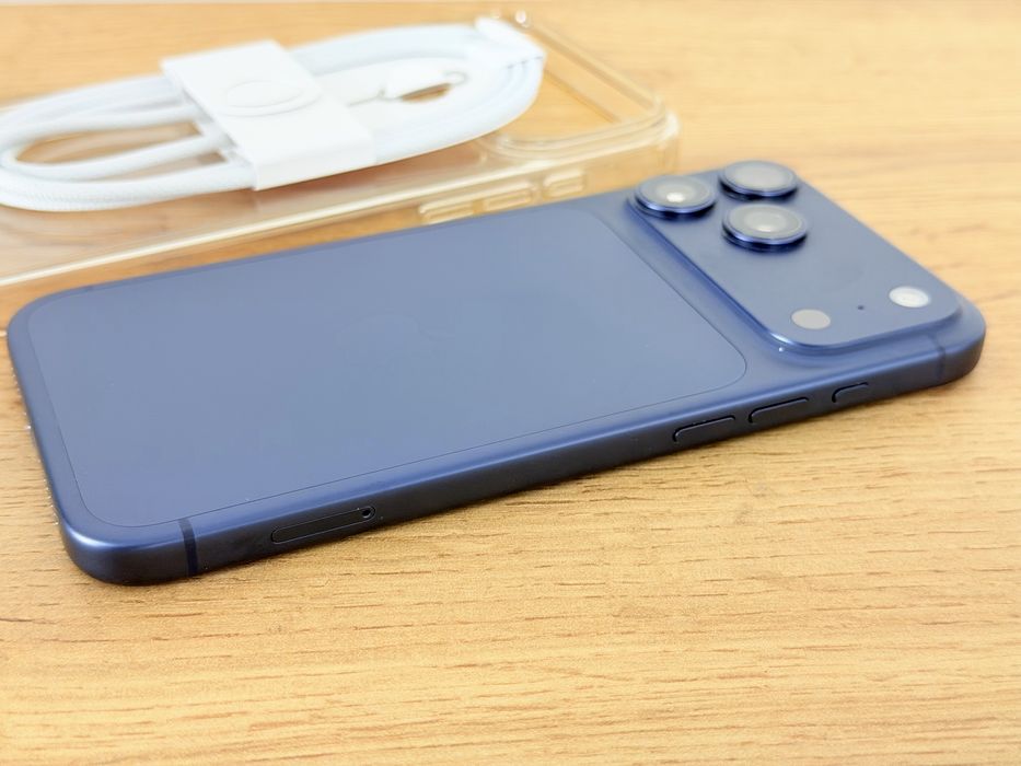 iPhone 17 Pro Max Перфектен!!!