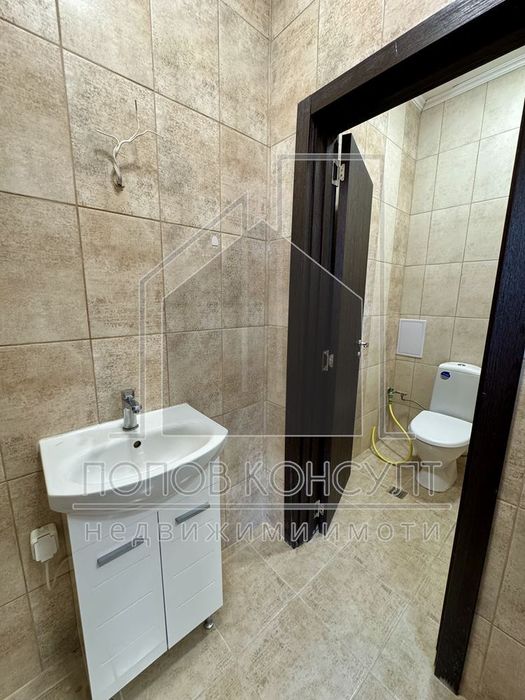 Дава се под наем Офис в Пловдив, Южен - 130 кв.м за 1296.42 € - Снимка #2