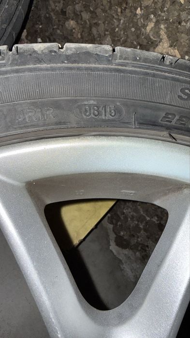 Джанти с гуми 18” 5x114.3