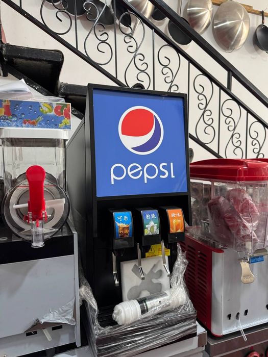 Razliv koka kola.  разлив кока кола аппарати