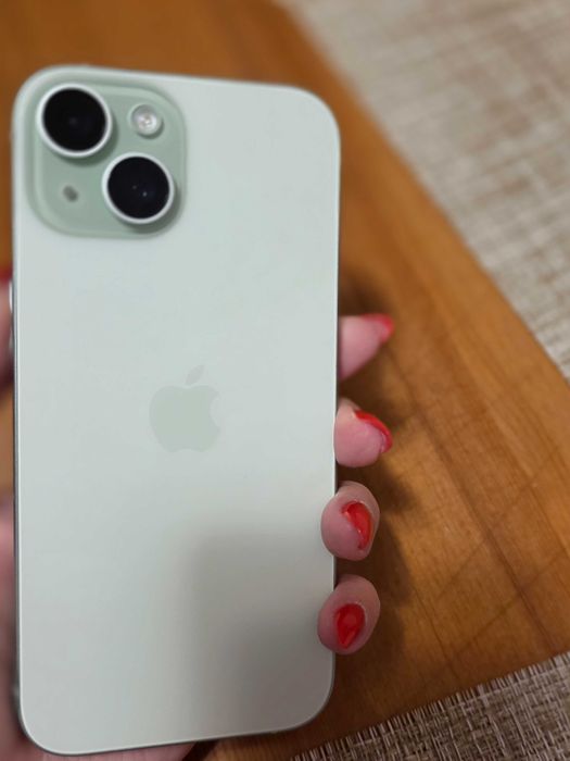 Vand iphone 15, 128gb