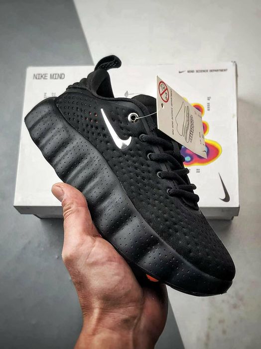 Маратонки Nike mind 002 черен цвят