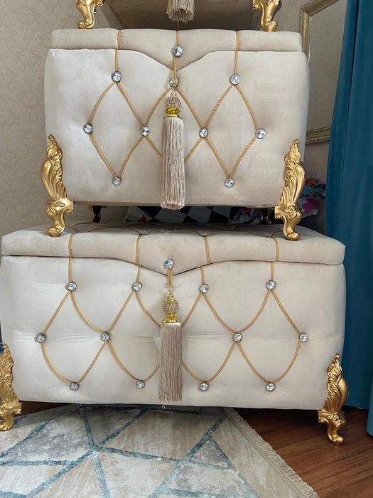 Сандык для приданного, сундук.