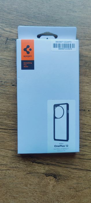 Кейс за Oneplus 12 Spigen Ultra hybrid