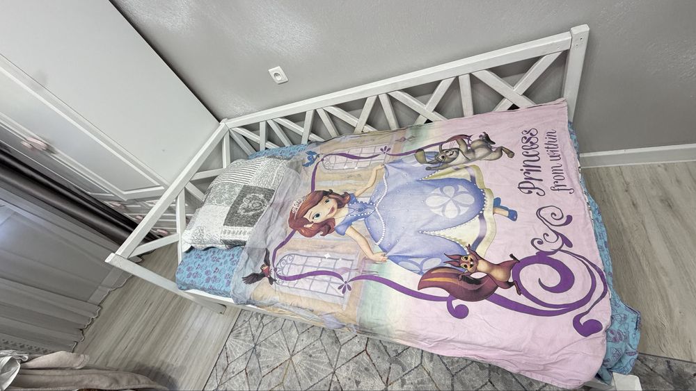 Продать детскую кровать