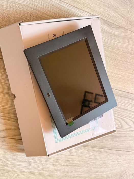 Дигитална фоторамка 8" Turbo-X