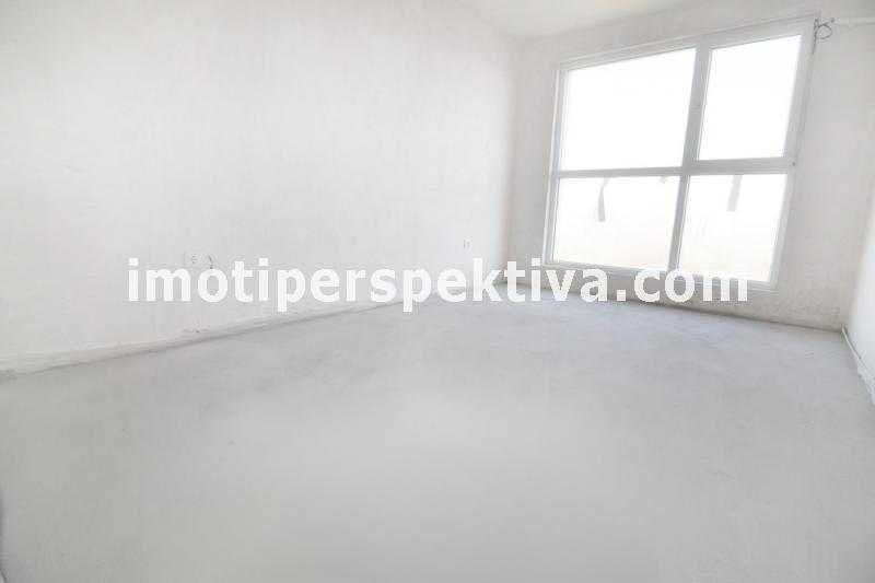 Продава се Тристаен апартамент в Пловдив, Кючук Париж - 106 кв.м за 969 €/кв.м - Снимка #1