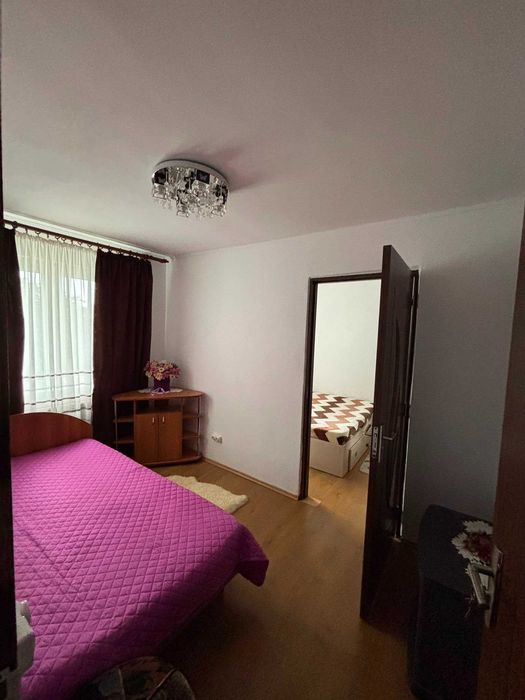 Inchiriez apartament 3 camere