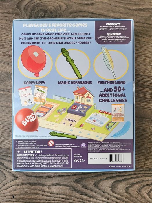 Bluey настолна игра Beat the Parents - нова,на английски