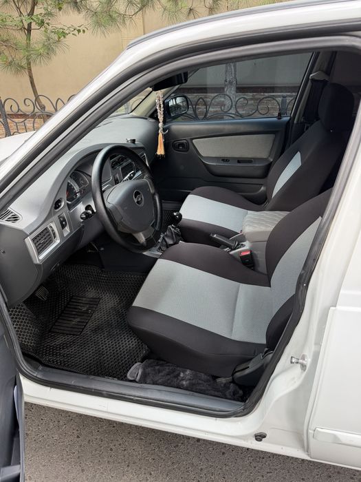 Продаю chevrolet Nexia 2 супер 1.6