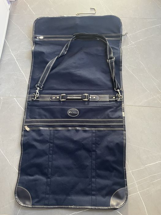 Geanta pt costum veche