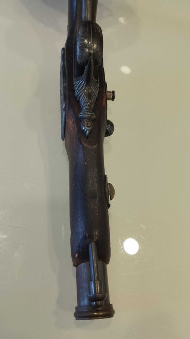 Pistol de colectie, panoplie