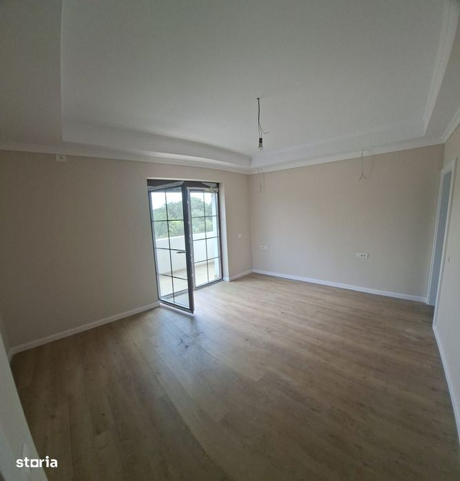 Duplex premium 5 camere, 3 bai, panouri fotovoltaice,Torontalului/ Meh