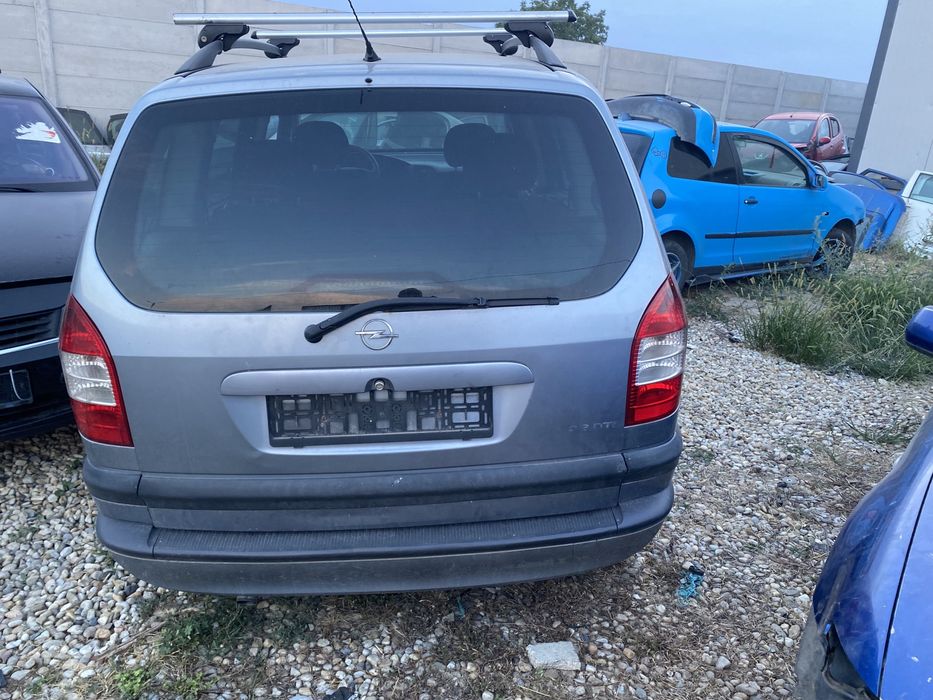 Vând bara spate Opel Zafira A 1999-2005 stare f buna !