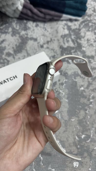 Продаются Apple Watch SE Gen 3 (40 мм)