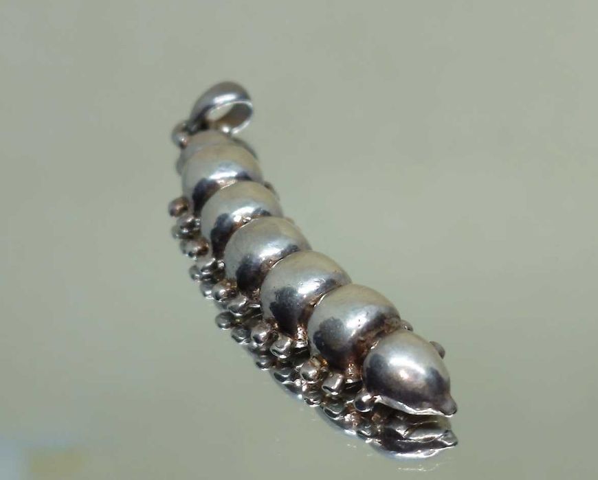 Pandantiv Articulat „Mica Omidă” – Argint 925 Masiv