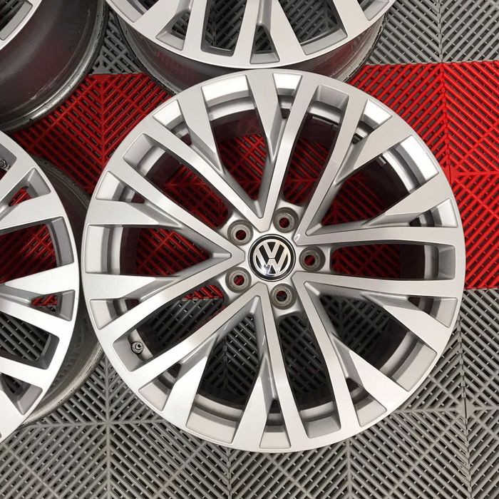 Jante VW Touareg III R18 TVA19%  Audi A5 Q5