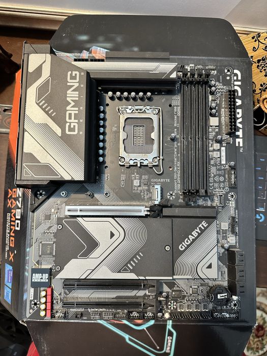 Placa de baza Z790 Gaming X AX Defecta