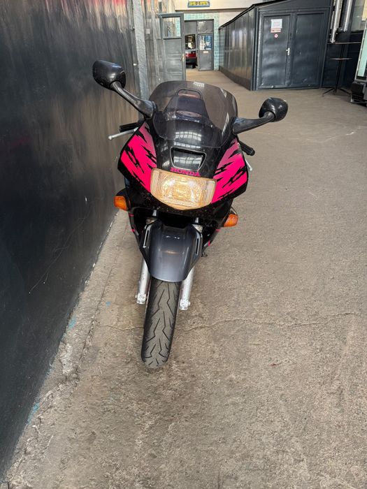 Honda CBR 600 pc25